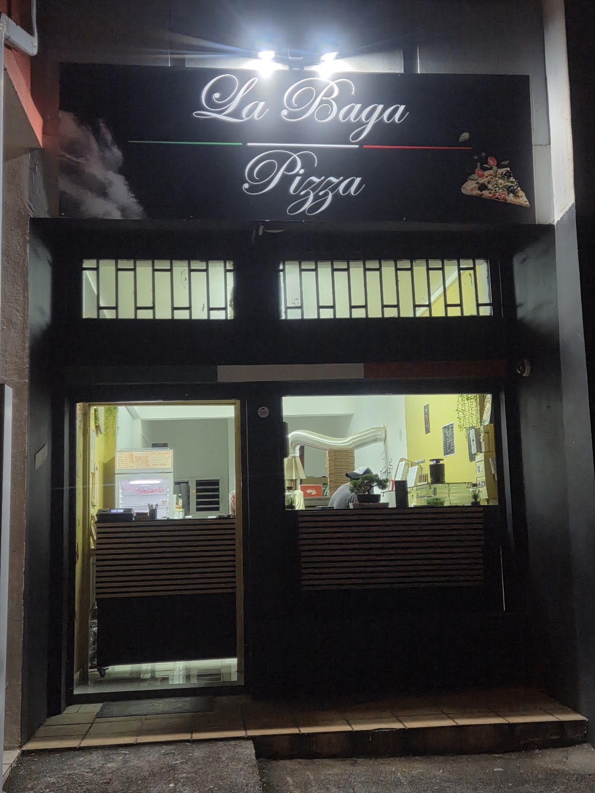 La Baga Pizza - photo 2